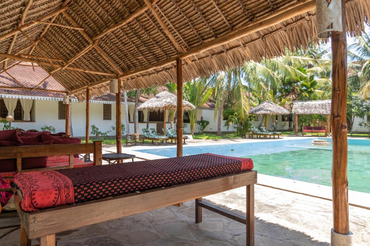 Eden House Cottages Malindi Exterior photo